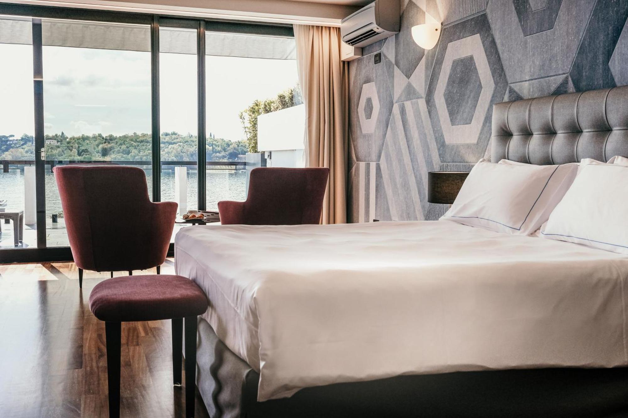 Hotel Salo Du Parc Екстер'єр фото